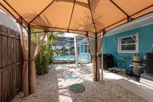 4643 Bay Crest Dr, Tampa, FL 33615 - Photo 40