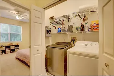 3941 Yellowstone Circle, Sarasota, FL 34233 - Photo 28