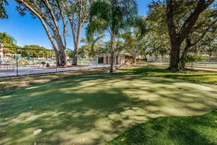 3295 Fox Chase Circle N, Palm Harbor, FL 34683 - Photo 48