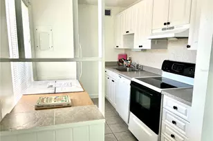 11401 3rd St N, Saint Petersburg, FL 33716 - Photo 12