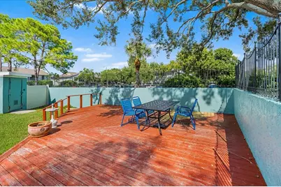 11401 3rd Street N #2, Saint Petersburg, FL 33716 - Photo 26