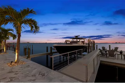 5907 Bayview Circle S, Gulfport, FL 33707 - Photo 20