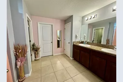 9712 Sage Creek Drive, Ruskin, FL 33573 - Photo 12