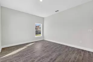 36951 Hidden View, Dade City, FL 33523 - Photo 18