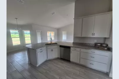 37028 Hidden View, Dade City, FL 33523 - Photo 14