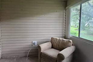 2405 New Haven Cir, Sun City Center, FL 33573 - Photo 12