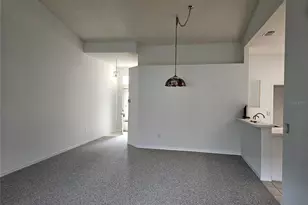 2405 New Haven Cir, Sun City Center, FL 33573 - Photo 4