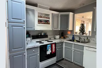 556 Mount Oak Avenue NE #738, Saint Petersburg, FL 33702 - Photo 12