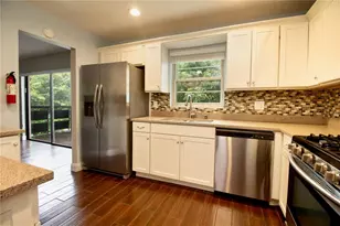6080 80th St N, Saint Petersburg, FL 33709 - Photo 16