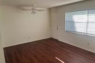 105 11th Ave, Saint Pete Beach, FL 33706 - Photo 4