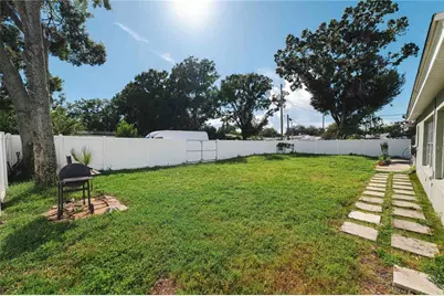 4802 N Mendenhall Drive, Tampa, FL 33603 - Photo 32