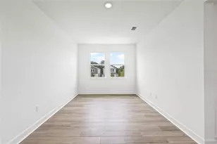 2013 Wild Heron Ct, Valrico, FL 33596 - Photo 22