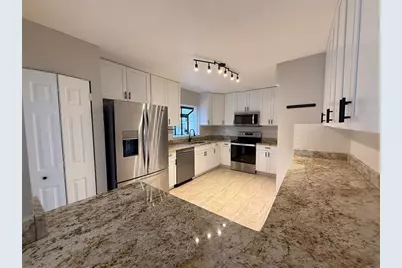 502 Oakhurst Street, Brandon, FL 33511 - Photo 12