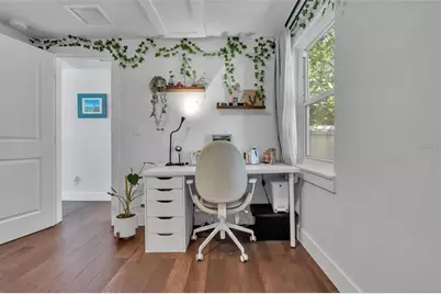 916 47th Avenue N, Saint Petersburg, FL 33703 - Photo 16