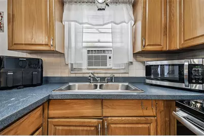 9318 N 11th Street, Tampa, FL 33612 - Photo 14