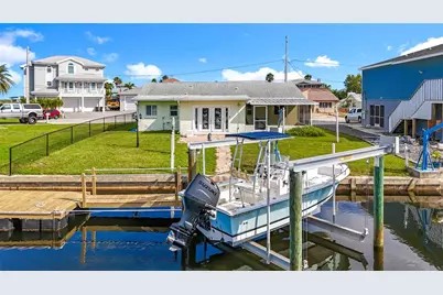 7302 Hatteras Drive, Hudson, FL 34667 - Photo 4