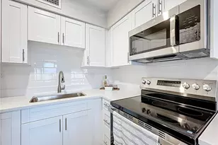 250 Rosery Rd NW, Largo, FL 33770 - Photo 6