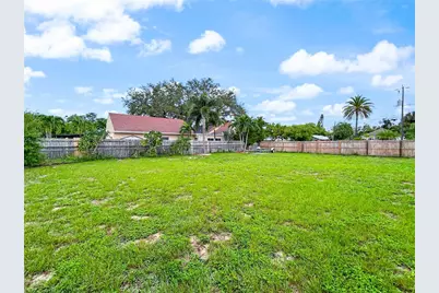 6th Avenue SW, Largo, FL 33770 - Photo 6