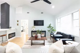 818 W Plymouth St, Tampa, FL 33603 - Photo 4