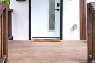 818 W Plymouth St, Tampa, FL 33603 - Photo 2