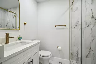 4910 N Darby Ave, Tampa, FL 33603 - Photo 18