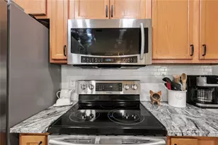 1552 Avondale Ridge Dr, Plant City, FL 33567 - Photo 34