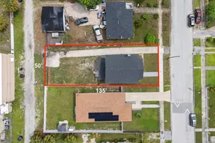 1739 19th Ave S, Saint Petersburg, FL 33712 - Photo 4