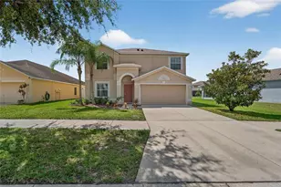 609 Tanana Fall Dr, Ruskin, FL 33570 - Photo 2