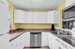 11485 Oakhurst Rd, Largo, FL 33774 - Photo 10