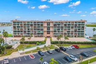 1 Key Capri, Treasure Island, FL 33706 - Photo 38