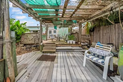 17714 Long Point Drive, Redington Shores, FL 33708 - Photo 28