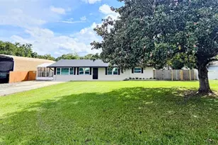 5551 Fairway Dr, Ridge Manor, FL 33523 - Photo 38