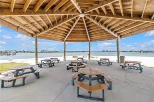 5200 Brittany Dr S, Saint Petersburg, FL 33715 - Photo 84