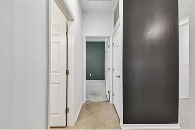 20237 Autumn Fern Avenue, Tampa, FL 33647 - Photo 8