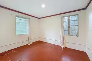 4900 Harding Rd N, Saint Petersburg, FL 33709 - Photo 18