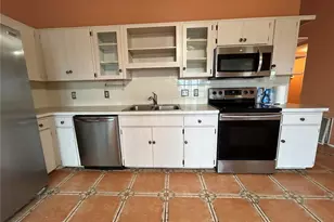2221 Norwegian Dr, Clearwater, FL 33763 - Photo 14