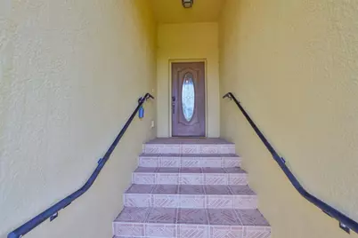 517 Villa Treviso Court, Apollo Beach, FL 33572 - Photo 8