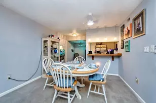 2679 Sabal Springs Cir, Clearwater, FL 33761 - Photo 8