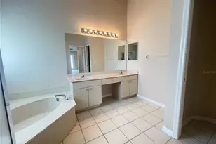 2132 W Del Webb Blvd, Sun City Center, FL 33573 - Photo 26