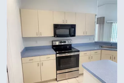 2132 W Del Webb Boulevard, Sun City Center, FL 33573 - Photo 8