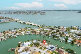 7991 1st Ave S, Saint Petersburg, FL 33707 - Photo 16