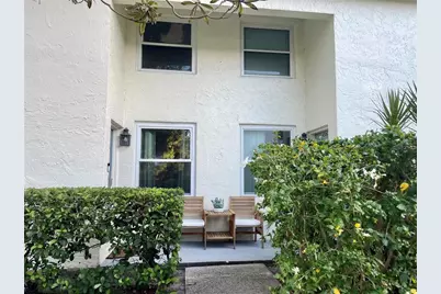 4304 La Riviera Court, Tampa, FL 33611 - Photo 2