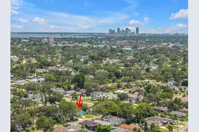 1820 Montana Avenue NE, Saint Petersburg, FL 33703 - Photo 2