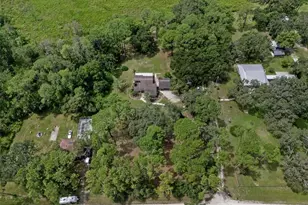 8605 Fussell Dr, Wesley Chapel, FL 33545 - Photo 2