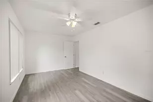 323 & 325 N Lochview Terrace, Crystal River, FL 34429 - Photo 10