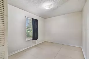 8205 N Semmes St, Tampa, FL 33604 - Photo 6