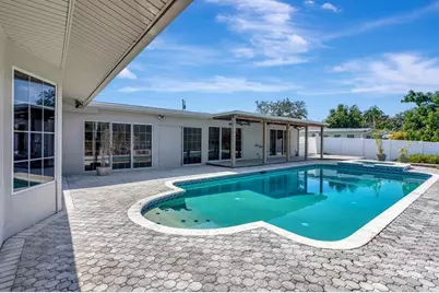 1113 45th Avenue NE, Saint Petersburg, FL 33703 - Photo 52