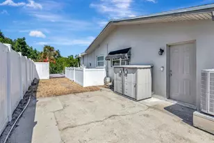 1113 45th Ave NE, Saint Petersburg, FL 33703 - Photo 46