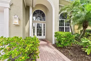 304 9th Ave E, Palmetto, FL 34221 - Photo 2