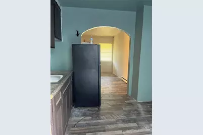 420 Newton Avenue S, Saint Petersburg, FL 33701 - Photo 10